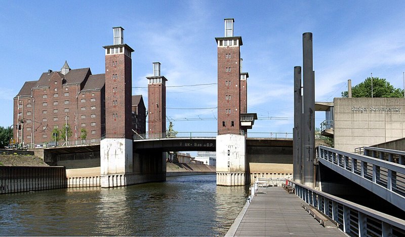 Wyndham Duisburger Hof Hotel
