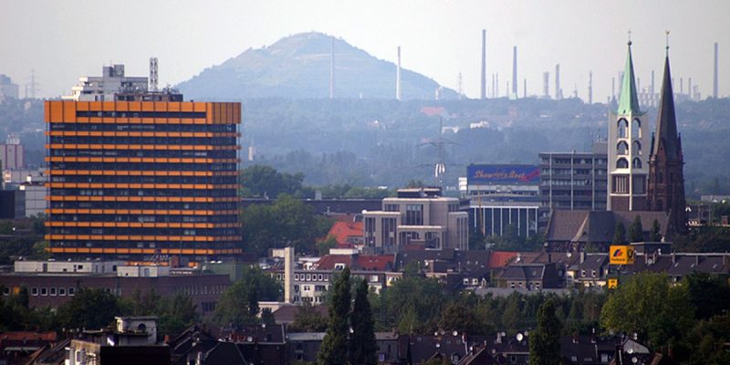 Jehovas Zeugen Kongresssaal