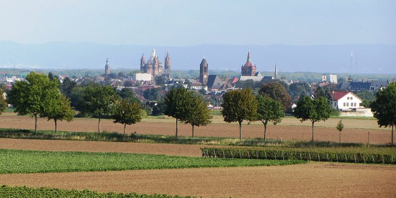 Ehrenmal für Heinrich Beth