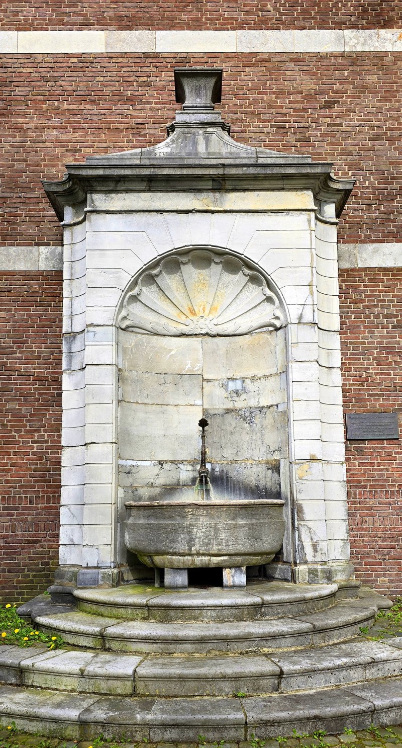 Couvenwandbrunnen
