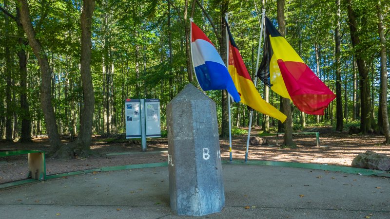 Trois Bornes - Drielandenpunt - Dreiländereck