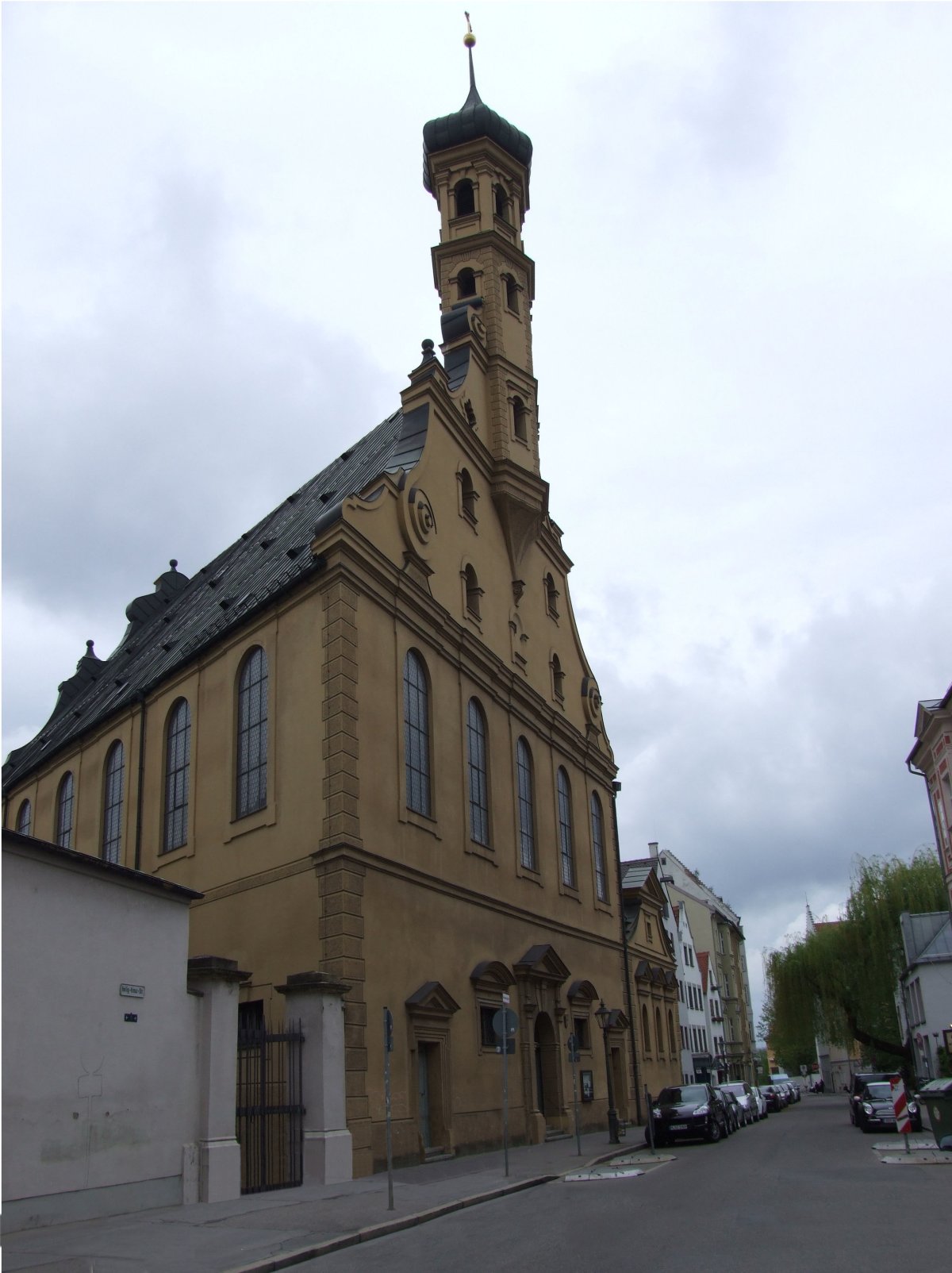 Evangelische Heilig-Kreuz-Kirche