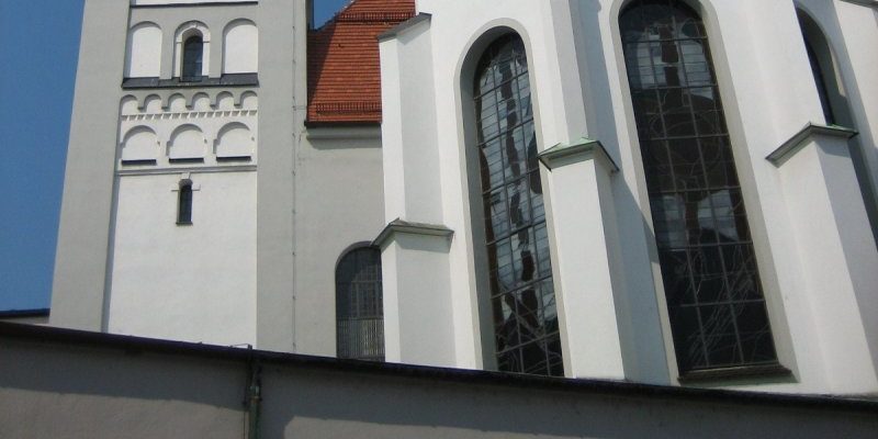 Holy Cross Catholic Church