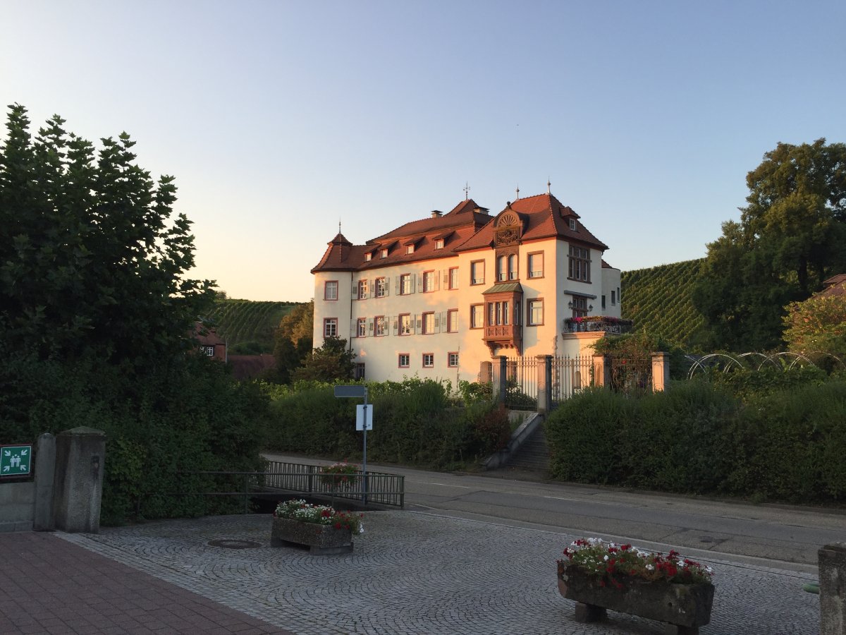 Unteres Schloß Neuweier