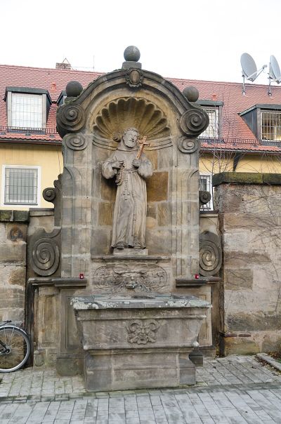 Franziskusbrunnen