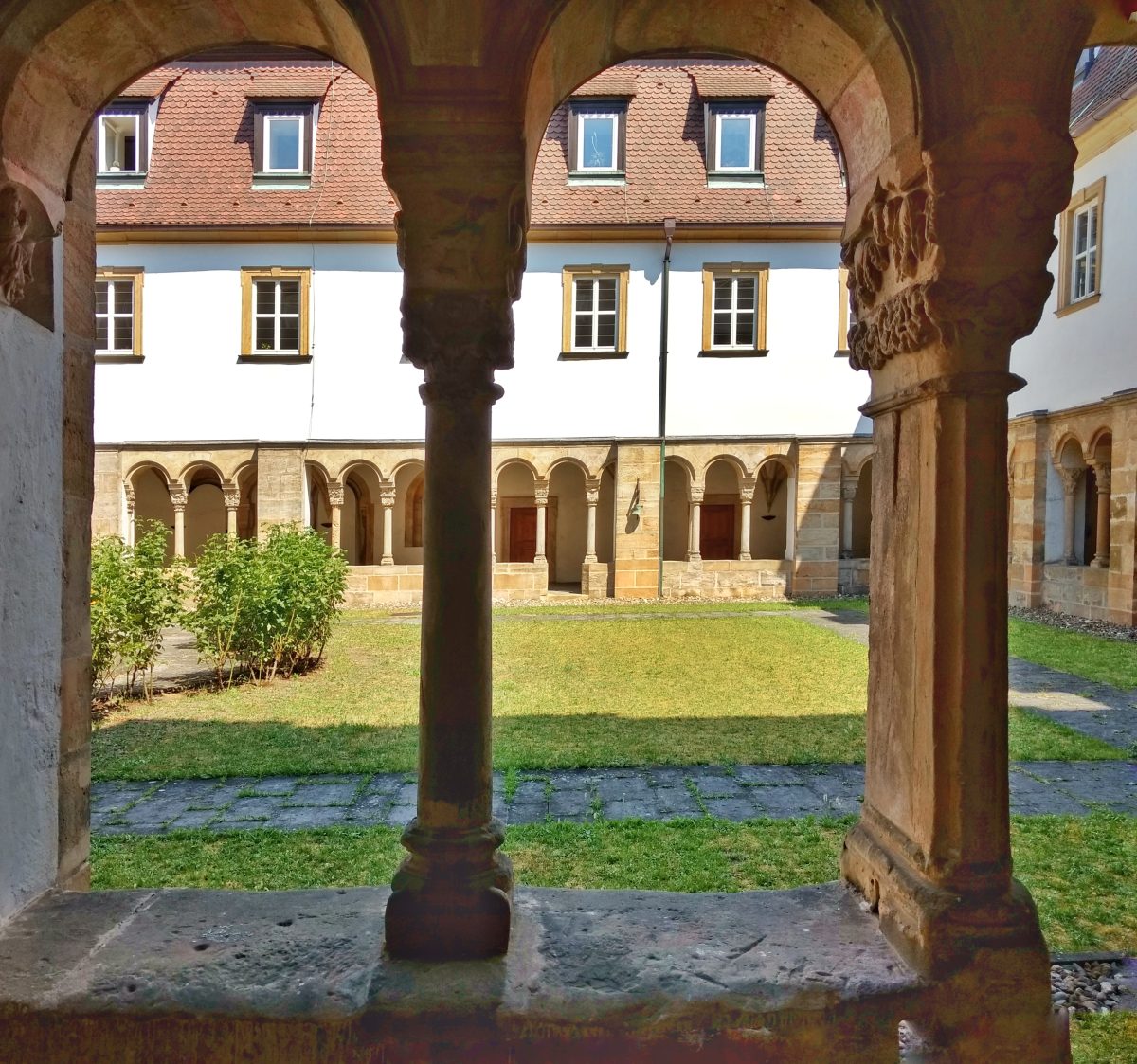 Karmelitenbibliothek