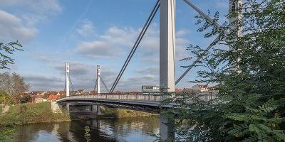 Löwenbrücke