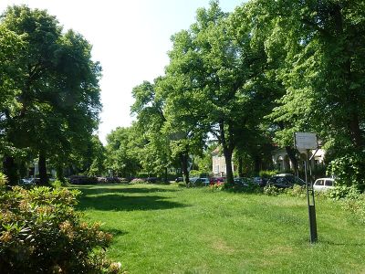 Anneliese-und-Georg-Groscurth-Platz