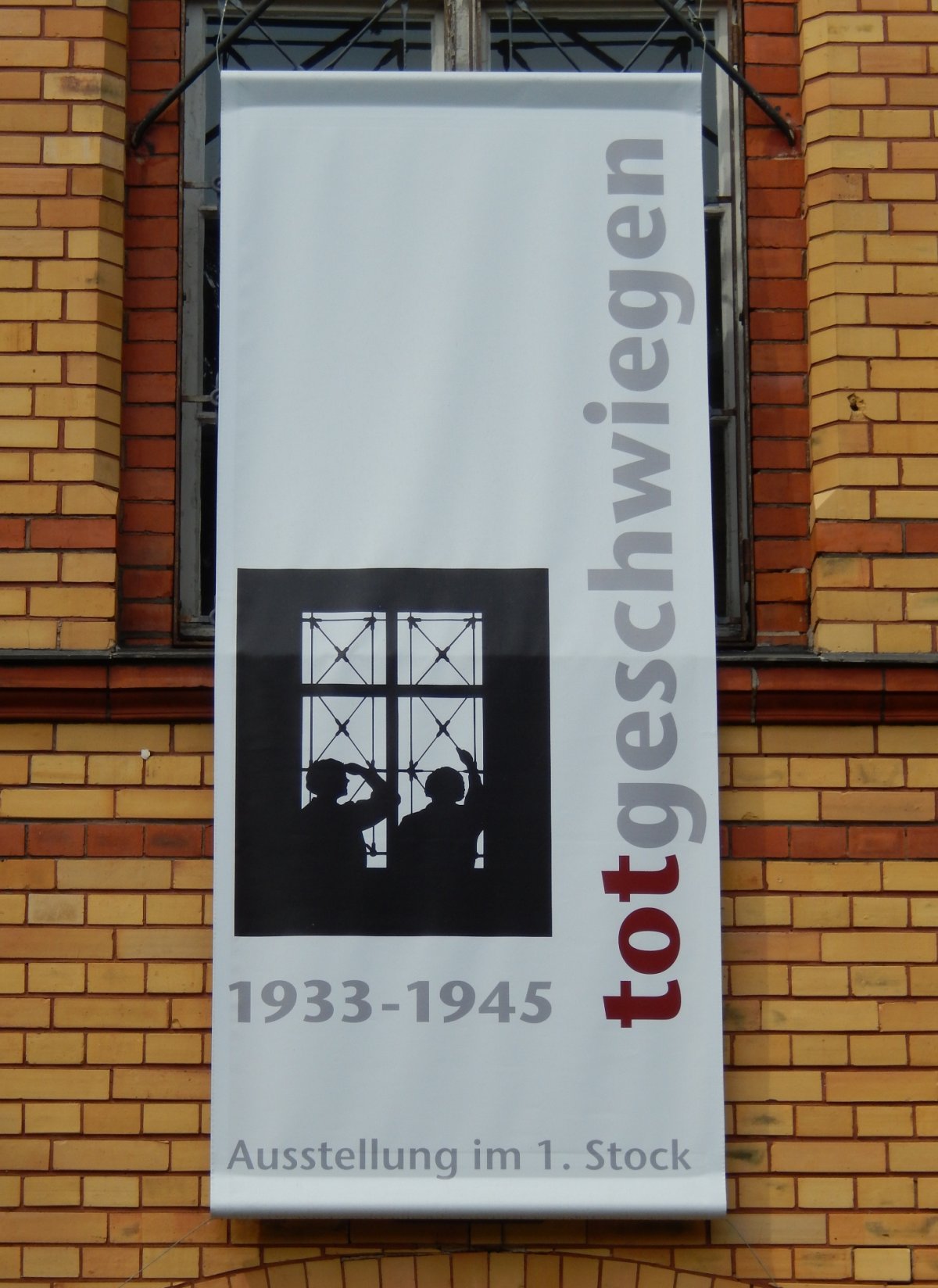 Ausstellung Totgeschwiegen