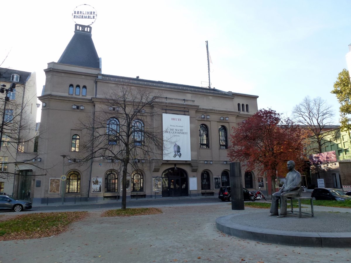 Bertolt-Brecht-Platz