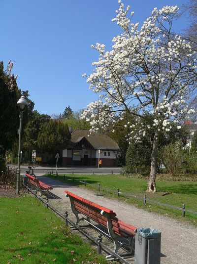 Bismarckplatz (West 2)