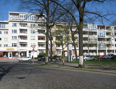 Bismarckplatz (West 1)