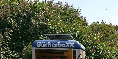 BücherboXX am Gleis 17