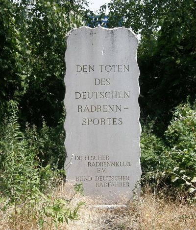 Den Toten des deutschen Radrennsports