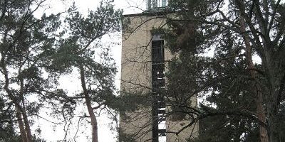 Emmaus-Kirche (Onkel-Tom-Straße)