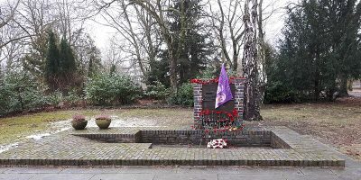Erinnerungsmal an das Revolutionsdenkmal von 1926