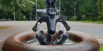 Along the Rosegarden fountains in Berlin — Discovery 4