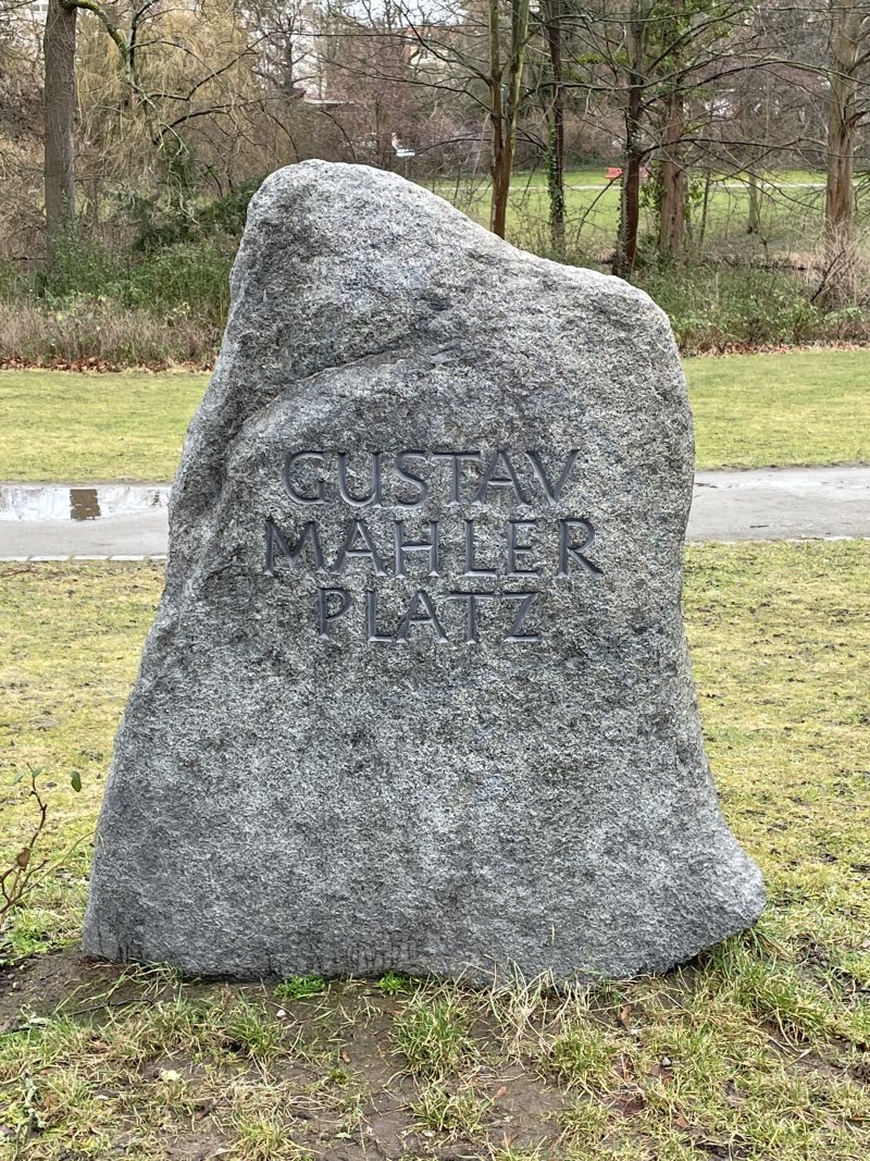 Gustav-Mahler-Platz