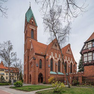 Herz-Jesu-Kirche (Riemeisterstraße)