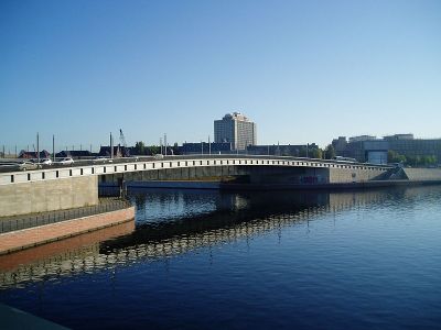 Hugo-Preuß-Brücke