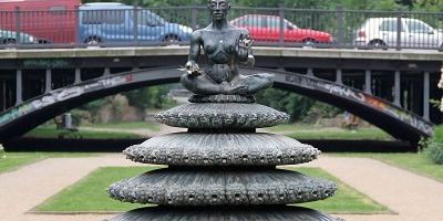 Indischer Brunnen