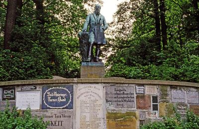 Jahn-Denkmal
