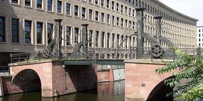 Jungfernbrücke