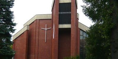 Katholische Kirche Maria, Königin des Friedens