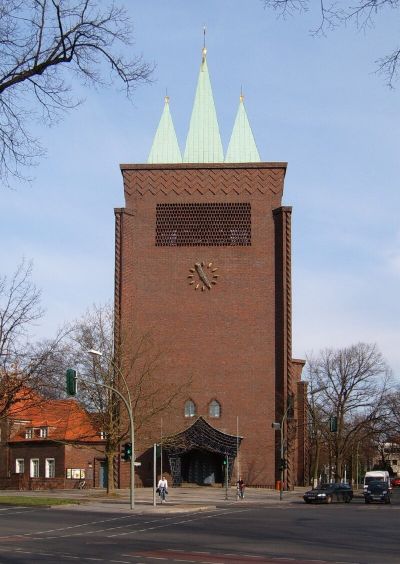 Kreuzkirche (Hohenzollerndamm)