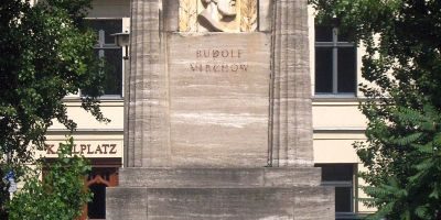 Rudolf-Virchow-Denkmal