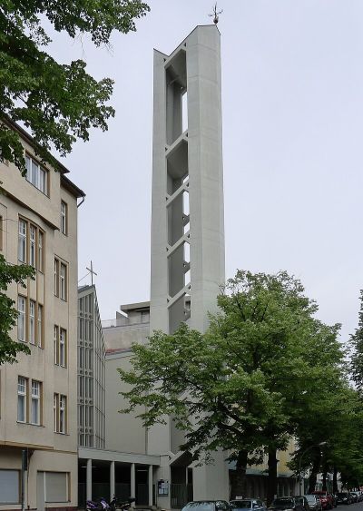 Sankt-Albertus-Magnus-Kirche