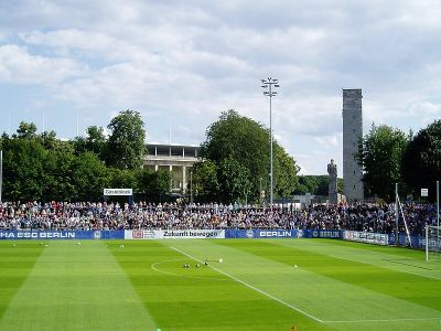 Stadion auf dem Wurfplatz