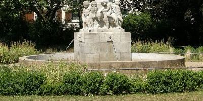 Storchenbrunnen