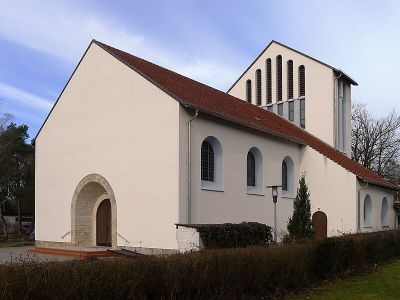 Zu den heiligen Zwölf Aposteln