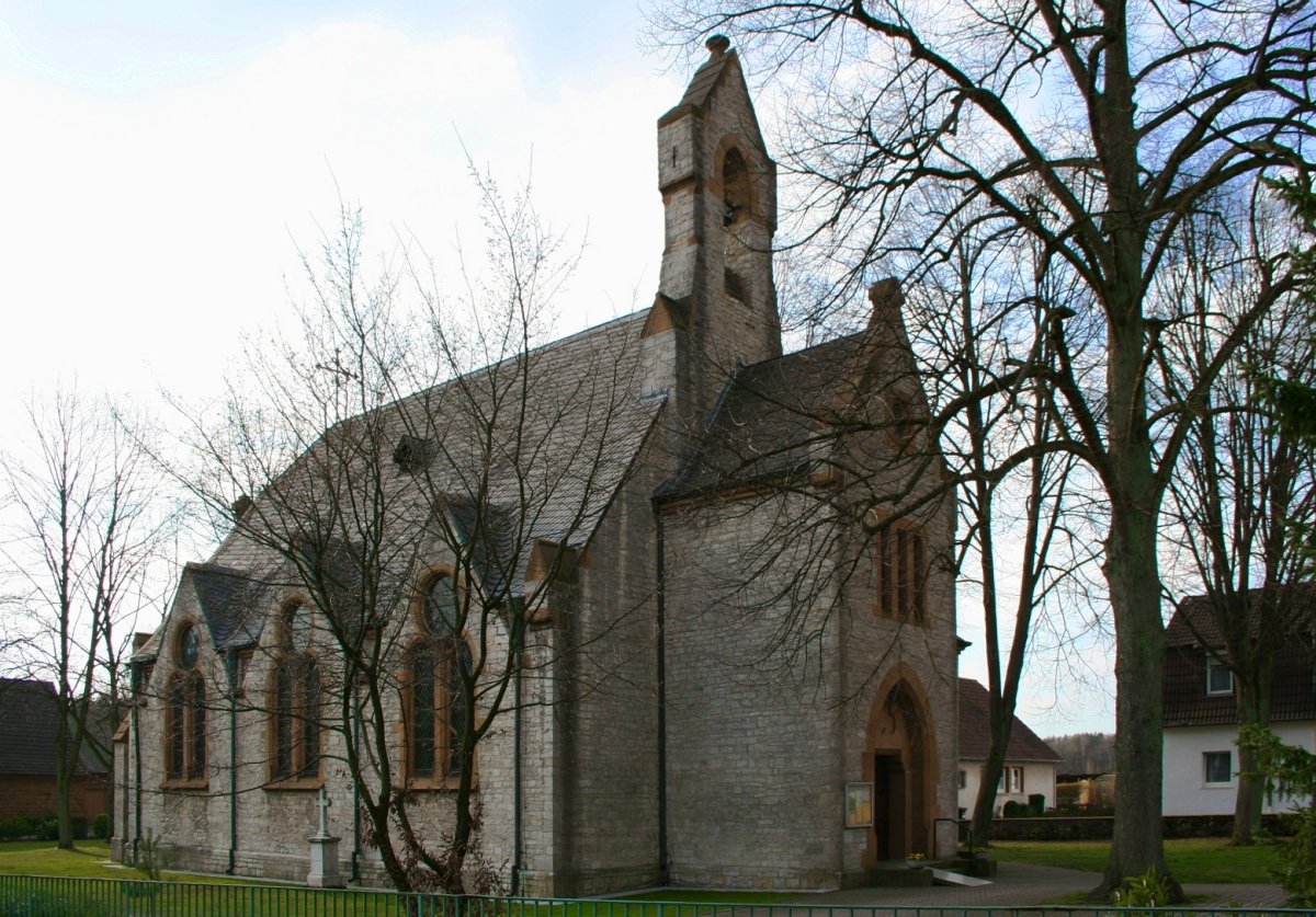 Kreuzkirche (Paderborner Straße)