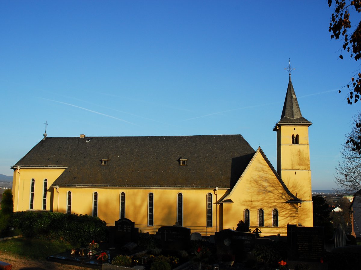 Katholische Pfarrkirche Hl. Dreikönige