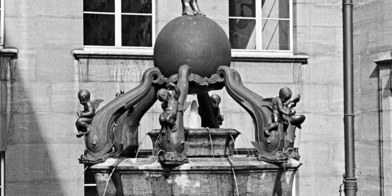 Brunnen des Glücks