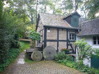 Holzlarer Wassermühle