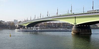 Kennedybrücke
