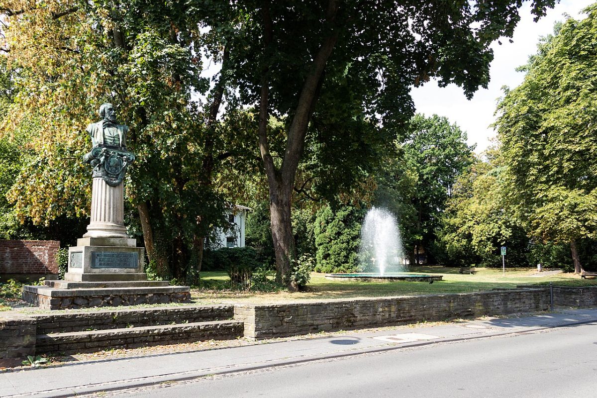 Kinkel-Denkmal