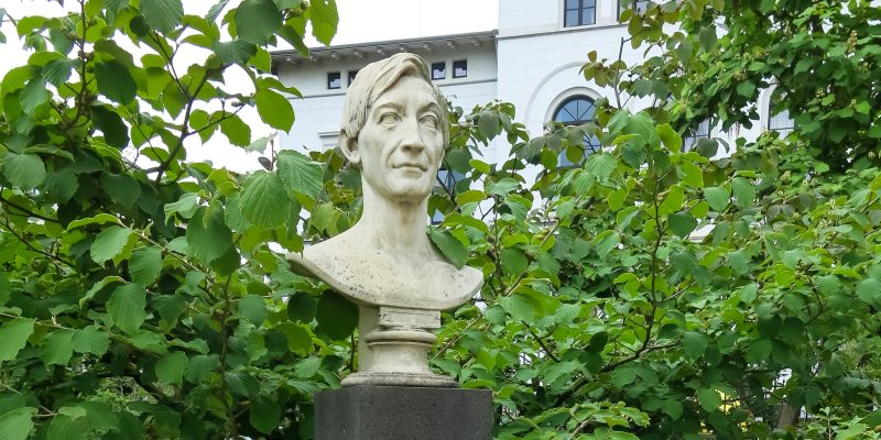 Lenné-Büste
