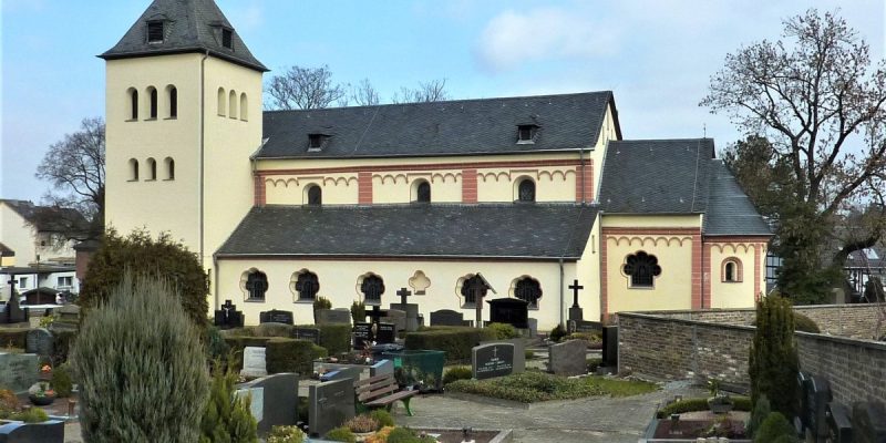 Kirchen in Bonn — Spaziergang II
