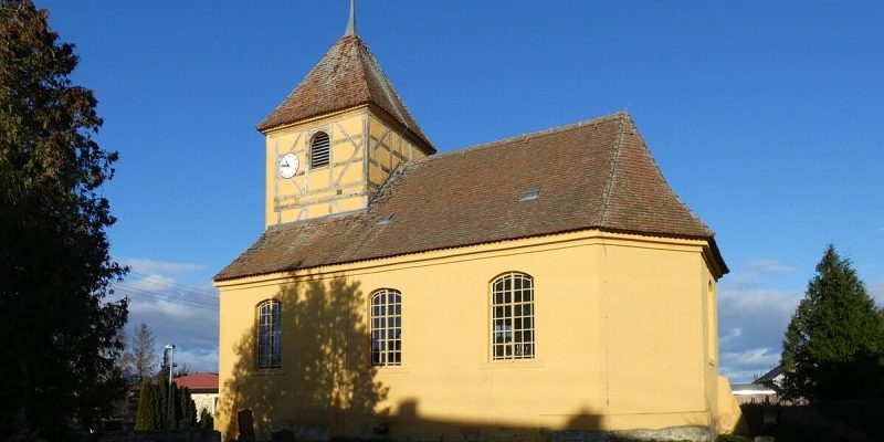 Dorfkirche (Ost 1)