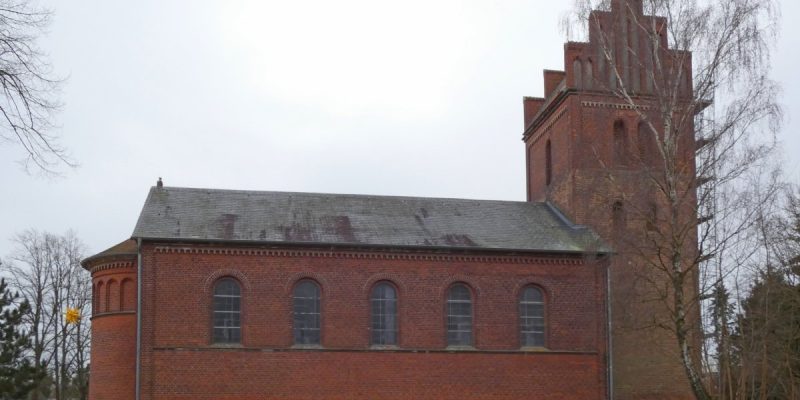 Dorfkirche (Ost 2)