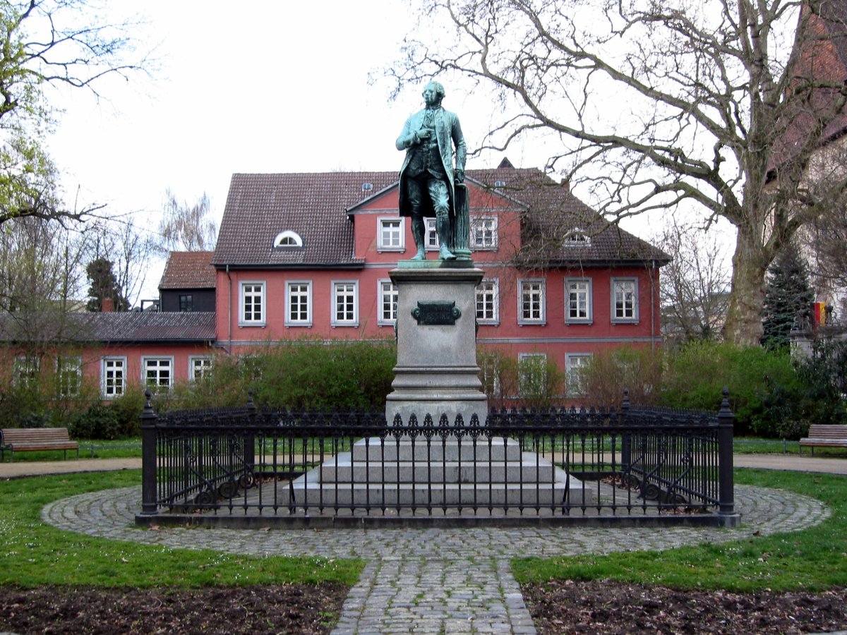 Lessing-Denkmal