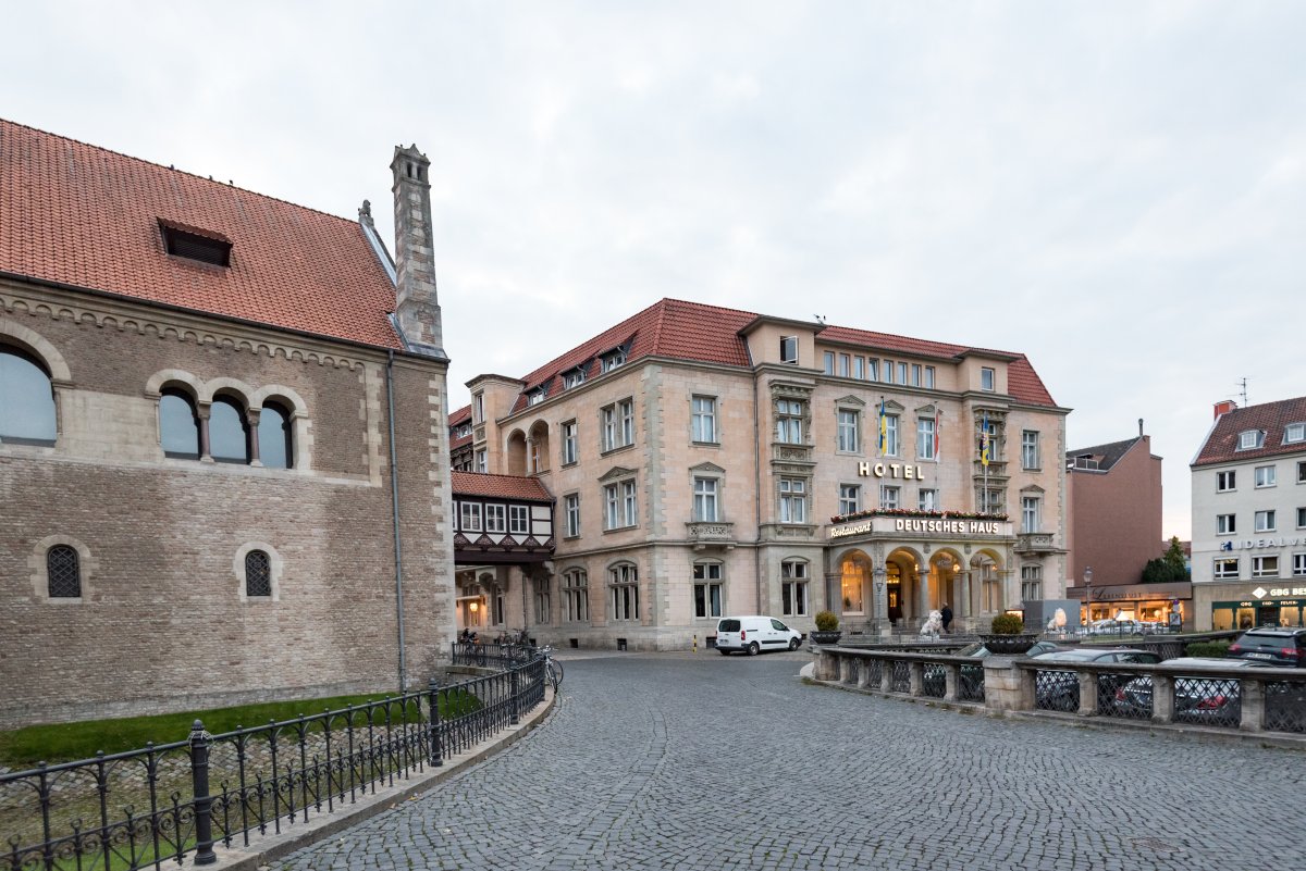 Ruhfäutchenplatz