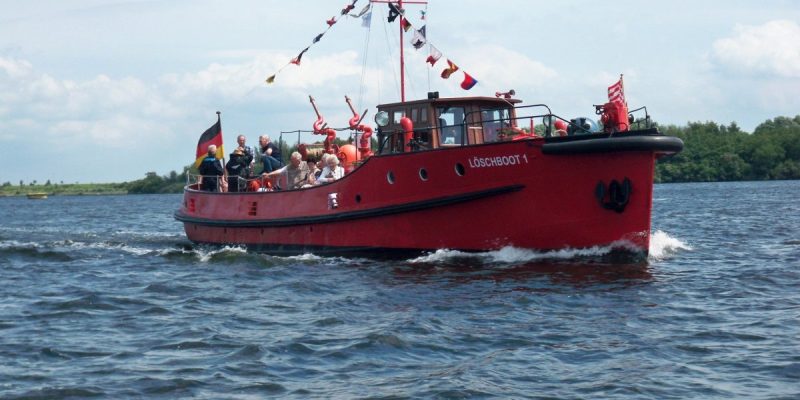 Löschboot 1