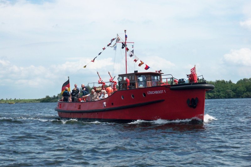 Löschboot 1