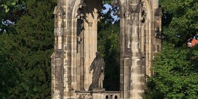 Mausoleum Knoop