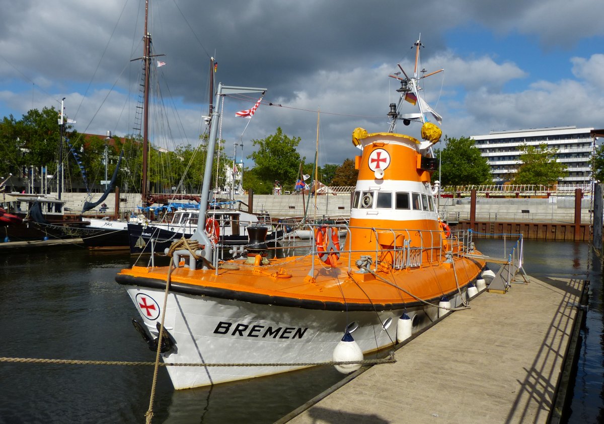 Seenotrettungskreuzer Bremen